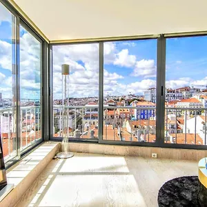 Lovelystay - Full Sky In Chiado Lisbon